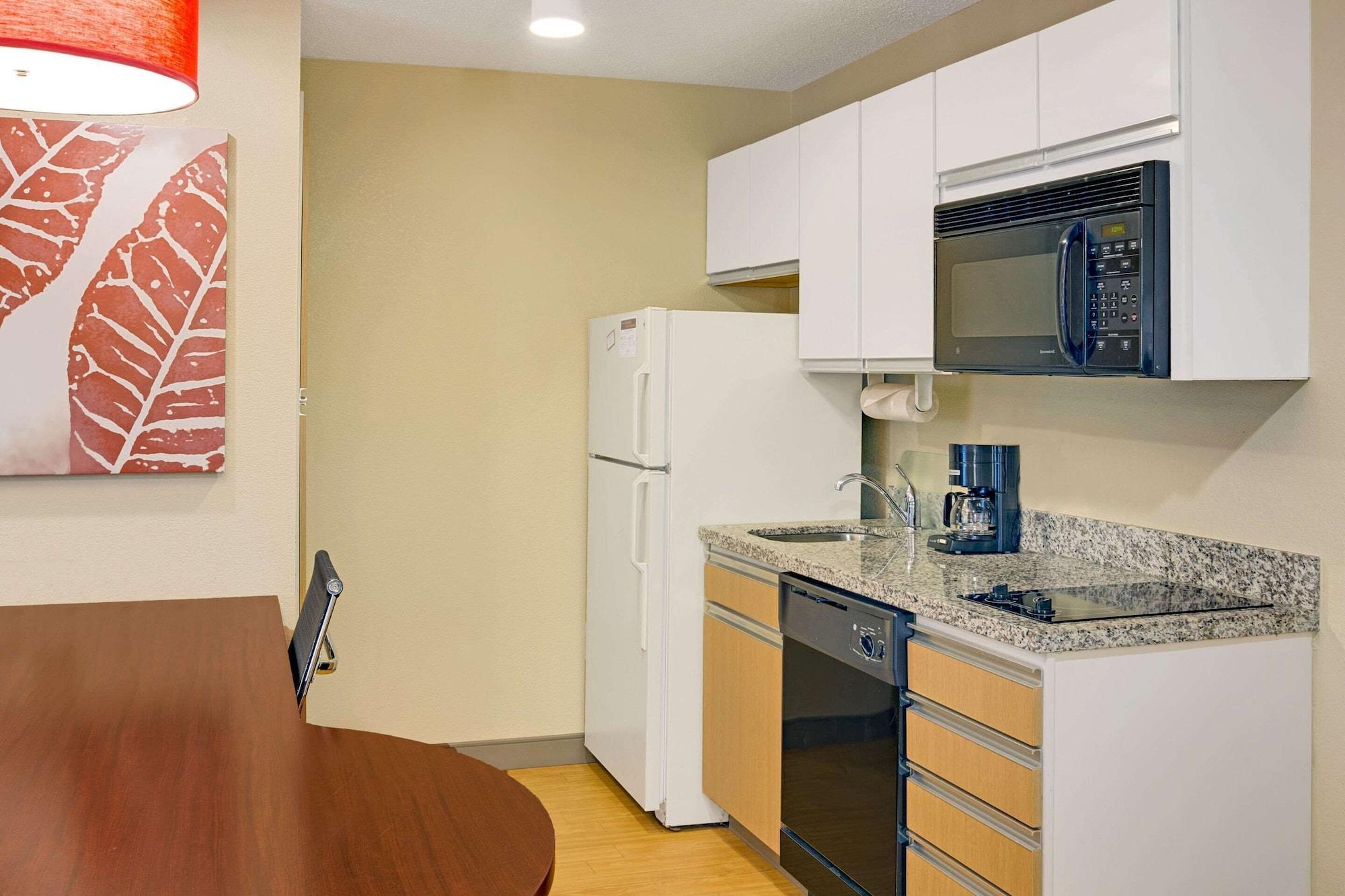 Mainstay Suites Northbrook Wheeling ภายนอก รูปภาพ