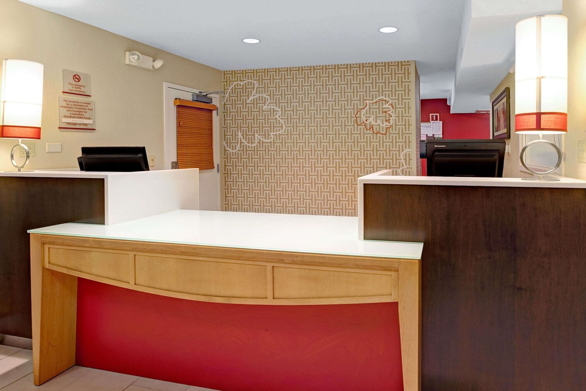 Mainstay Suites Northbrook Wheeling ภายนอก รูปภาพ