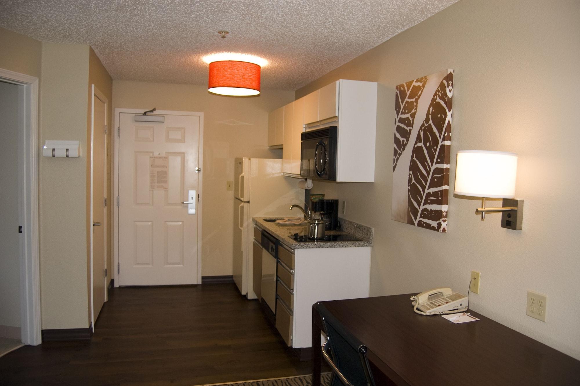 Mainstay Suites Northbrook Wheeling ภายนอก รูปภาพ
